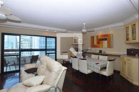 Sala de apartamento à venda com 3 quartos, 157m² em Perdizes, São Paulo