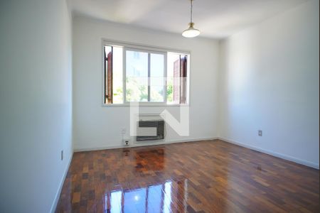 Quarto 1 de apartamento para alugar com 2 quartos, 103m² em São João, Porto Alegre