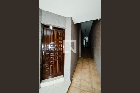 Quintal de casa à venda com 4 quartos, 350m² em Jardim Vila Galvao, Guarulhos