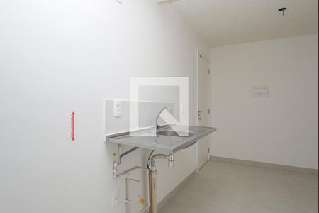 Apartamento para alugar com 2 quartos, 35m² em Parque Industrial Tomas Edson, São Paulo