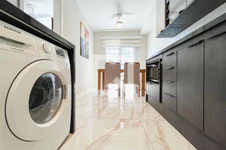 Sala/Cozinha de apartamento à venda com 1 quarto, 28m² em Vila Romana, São Paulo