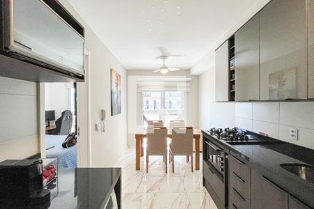 Sala/Cozinha de apartamento à venda com 1 quarto, 28m² em Vila Romana, São Paulo