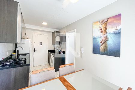 Sala/Cozinha de apartamento à venda com 1 quarto, 28m² em Vila Romana, São Paulo