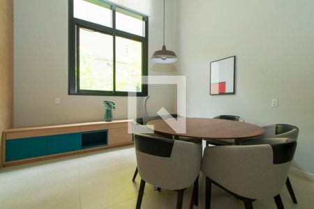 Apartamento à venda com 2 quartos, 73m² em Pinheiros, São Paulo