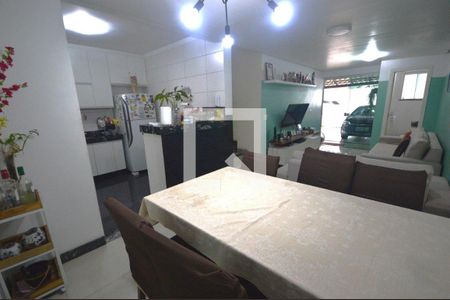 Casa à venda com 3 quartos, 114m² em Santa Amelia, Belo Horizonte