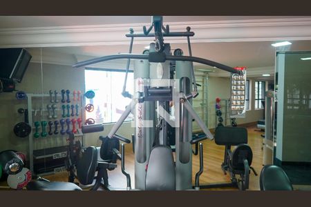 Apartamento para alugar com 5 quartos, 330m² em Setor Bueno, Goiânia