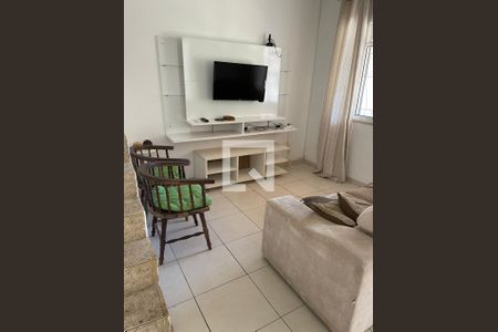 Casa de Condomínio para alugar com 4 quartos, 120m² em Stella Maris, Salvador