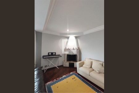 Casa à venda com 4 quartos, 300m² em Vila Curuçá, Santo André