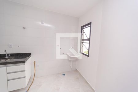 Sala/Cozinha de apartamento para alugar com 2 quartos, 41m² em Vila Isolina Mazzei, São Paulo