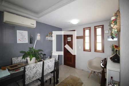 Casa à venda com 3 quartos, 300m² em Jardim Carvalho, Porto Alegre