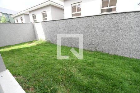 Sala - Vista de casa de condomínio à venda com 3 quartos, 155m² em Loteamento Santa Ana do Atibaia -- Sousas, Campinas