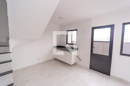 Cozinha de apartamento para alugar com 2 quartos, 60m² em Vila Isolina Mazzei, São Paulo
