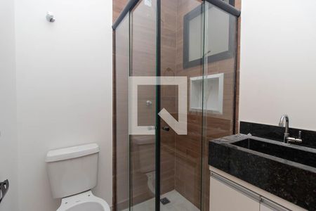 Banheiro de apartamento para alugar com 2 quartos, 60m² em Vila Isolina Mazzei, São Paulo