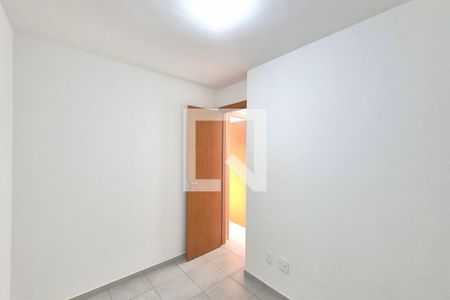 Quarto 2  de apartamento para alugar com 2 quartos, 43m² em Vila Satúrnia, Campinas