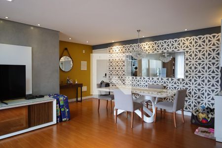 Apartamento à venda com 2 quartos, 98m² em Jardim Taquaral, São Paulo