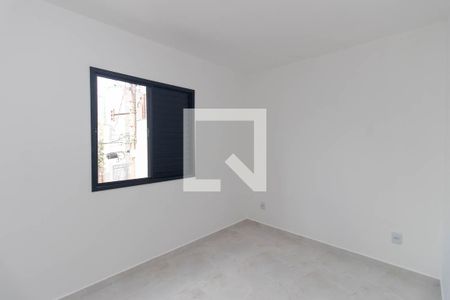 Quarto 1 de apartamento para alugar com 2 quartos, 42m² em Vila Isolina Mazzei, São Paulo