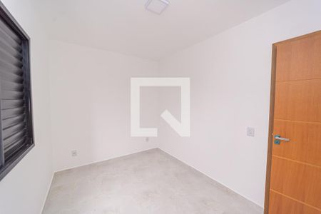 Quarto 1 de apartamento para alugar com 2 quartos, 42m² em Vila Isolina Mazzei, São Paulo