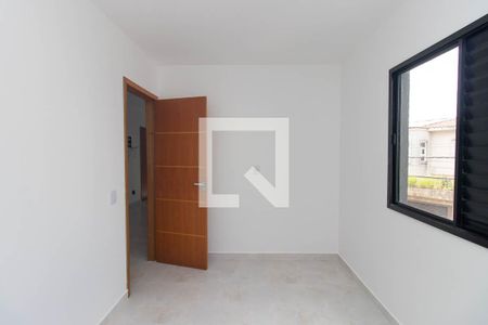 Quarto 1 de apartamento para alugar com 2 quartos, 42m² em Vila Isolina Mazzei, São Paulo