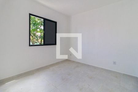 Quarto 2 de apartamento para alugar com 2 quartos, 41m² em Vila Isolina Mazzei, São Paulo
