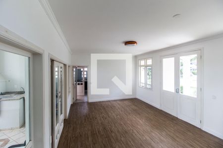 Sala  de casa de condomínio à venda com 3 quartos, 220m² em Residencial Dez (alphaville), Santana de Parnaíba