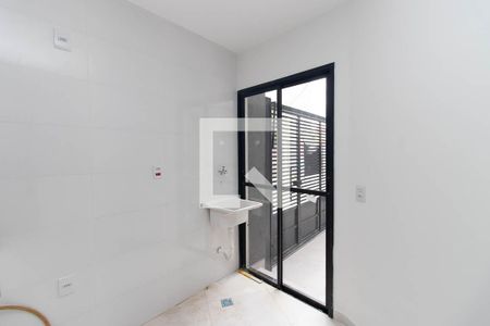 Sala/Cozinha de apartamento para alugar com 2 quartos, 55m² em Vila Isolina Mazzei, São Paulo