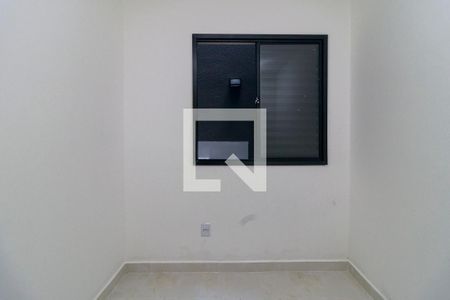 Quarto 2 de apartamento para alugar com 2 quartos, 41m² em Vila Isolina Mazzei, São Paulo