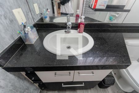 Banheiro de apartamento para alugar com 1 quarto, 45m² em Consolação, São Paulo