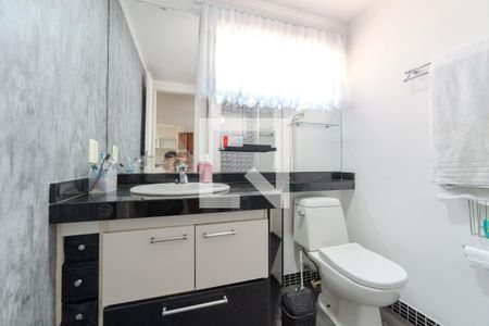 Banheiro de apartamento para alugar com 1 quarto, 45m² em Consolação, São Paulo