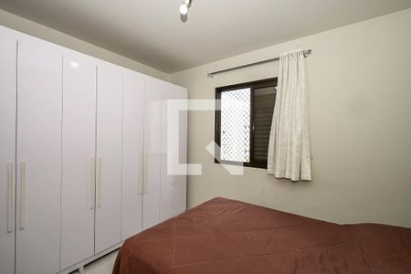 Quarto 1 de apartamento à venda com 2 quartos, 81m² em Jardim Henriqueta, Taboão da Serra