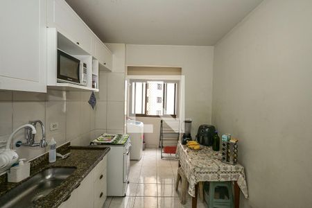 Cozinha de apartamento à venda com 2 quartos, 81m² em Jardim Henriqueta, Taboão da Serra