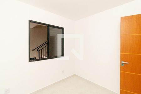 Quarto 1 de casa de condomínio para alugar com 2 quartos, 41m² em Vila Isolina Mazzei, São Paulo