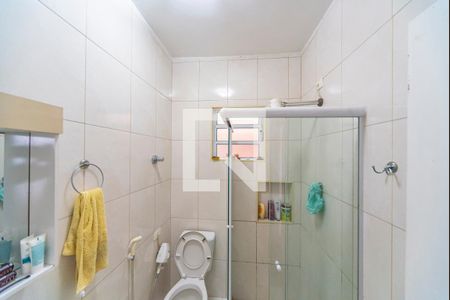 Banheiro  de casa à venda com 2 quartos, 133m² em Jardim do Estádio, Santo André