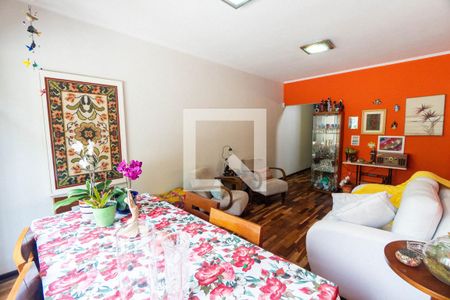 Sala de casa à venda com 3 quartos, 128m² em Cidade Domitila, São Paulo