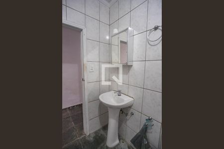 Banheiro  de casa para alugar com 1 quarto, 70m² em Conceição, Diadema