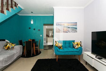 Sala de casa de condomínio à venda com 2 quartos, 103m² em Guaiauna, São Paulo