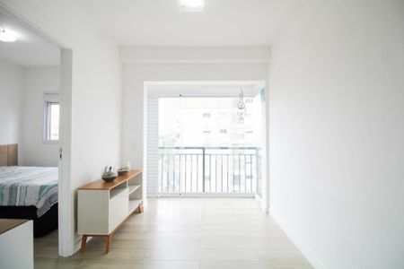 Sala de apartamento para alugar com 2 quartos, 38m² em Vila Invernada, São Paulo