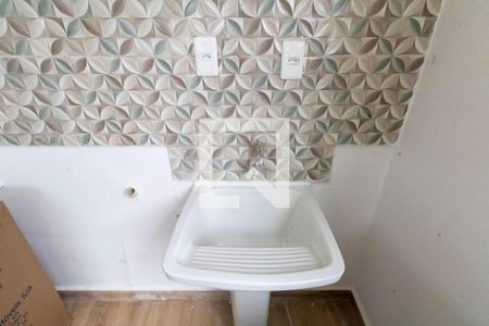 Sala/Quarto de kitnet/studio para alugar com 1 quarto, 30m² em Campo Grande, Rio de Janeiro