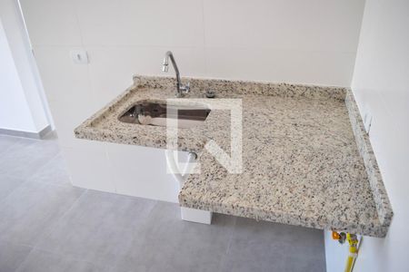 Sala/Cozinha de apartamento para alugar com 2 quartos, 46m² em Vila Gomes Cardim, São Paulo