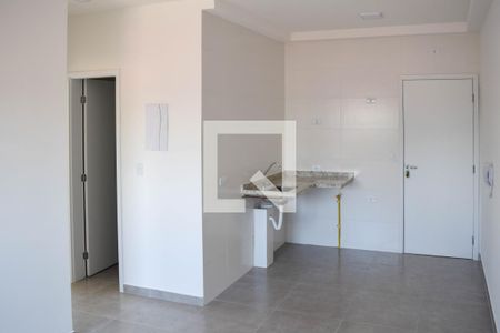 Sala/Cozinha de apartamento para alugar com 2 quartos, 46m² em Vila Gomes Cardim, São Paulo