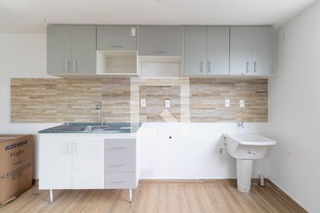 Sala/Cozinha de kitnet/studio para alugar com 1 quarto, 30m² em Campo Grande, Rio de Janeiro