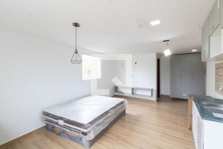 Sala/Cozinha de kitnet/studio para alugar com 1 quarto, 30m² em Campo Grande, Rio de Janeiro