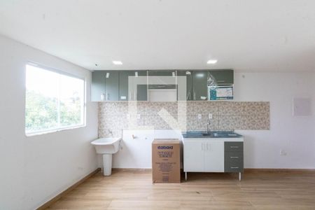 Sala/Quarto de kitnet/studio para alugar com 1 quarto, 32m² em Campo Grande, Rio de Janeiro