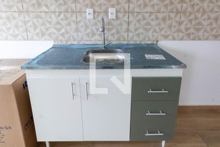 Sala/Quarto de kitnet/studio para alugar com 1 quarto, 32m² em Campo Grande, Rio de Janeiro