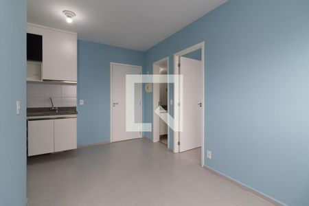 Sala de apartamento para alugar com 2 quartos, 34m² em Vila Pierina, São Paulo