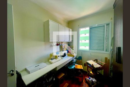 Quarto 2 de apartamento à venda com 2 quartos, 58m² em Jardim Flor da Montanha, Guarulhos