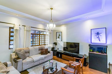 Sala de estar de casa à venda com 3 quartos, 150m² em Parque São Domingos, São Paulo