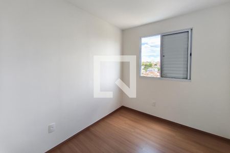 Quarto 1 de apartamento para alugar com 2 quartos, 44m² em Vila Satúrnia, Campinas