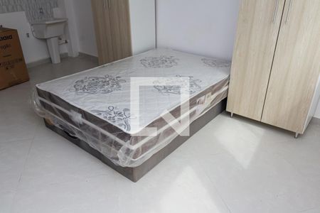 Sala/Quarto de kitnet/studio para alugar com 1 quarto, 25m² em Campo Grande, Rio de Janeiro