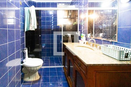 Banheiro de apartamento à venda com 3 quartos, 130m² em Água Branca, São Paulo