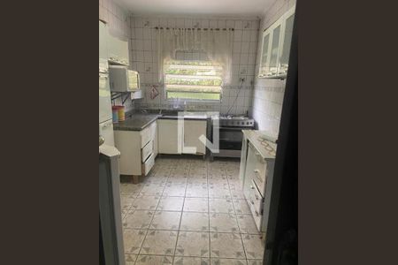 Casa à venda com 2 quartos, 500m² em São Pedro, Osasco